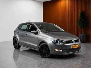 Volkswagen Polo 1.2 TSI Highline 105PK 6-bak (NIEUWE APK, AIRCO, NAVIGATIE, ZEER GOED ONDERHOUDEN, L
