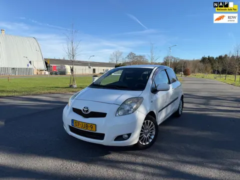Toyota Yaris 1.3 VVTi Sport, NAP, Trekhaak