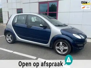 Smart Forfour 1.3 passion 5drs PANORAMADAK AIRCO LMV NAP