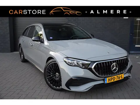 Mercedes-Benz E-klasse Estate 300 e Exclusive Line*AMG Pakket*PANO*Trekhaak*Dubbel scherm*35Dkm