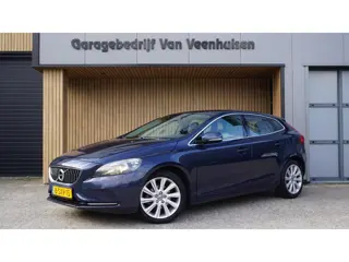 Volvo V40 1.6 115pk D2 Summum Leder Clima 17 inch LM Stoelverw. *NL auto* Pdc Cruise *122344km*