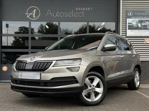 Skoda Karoq 1.5 TSI ACT Style CarPlay | Trekhaak | Dealer OH