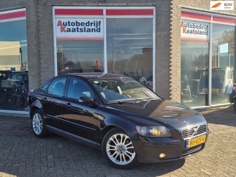 Volvo S40 2.4i 5 cilinder - Nieuwe APK - Cruise - Nette auto