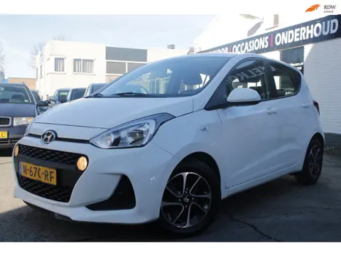Hyundai I10 1.0i Comfort 5p. | Airco | Cruise control | Carplay | Parkeer sensor | Elec ramen | Stoe