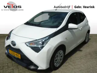 Toyota Aygo 1.0 VVT-i x-play (bj 2021)