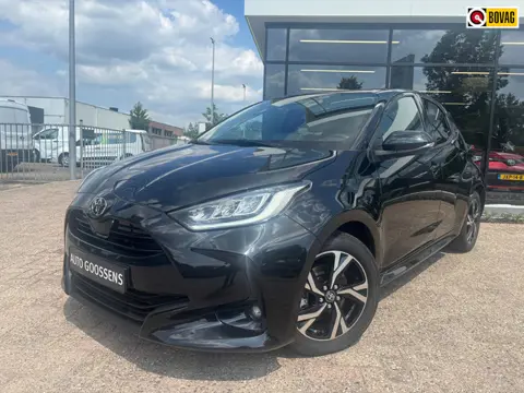 Toyota Yaris 1.5 Hybrid 130PK First Edition|Stuur- stoelverwarming