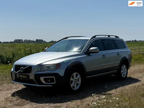 Volvo XC70 2.4 D5 Summum Leer Clima LMV VV ALLE EXTRA S IZGST