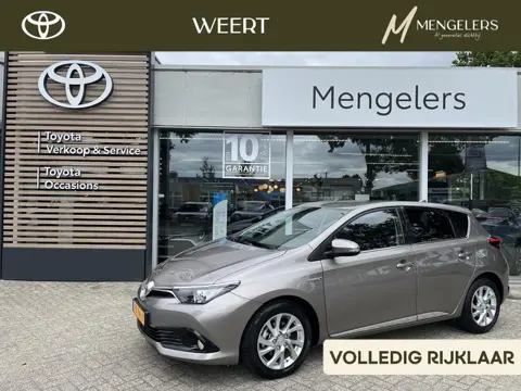 Toyota Auris 1.8 Hybrid Dynamic | Rijklaar | Navigatie | Camera | Cruise Control |
