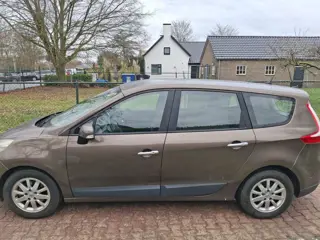 Renault Grand Scénic 1.4 TCe Expression 7p.