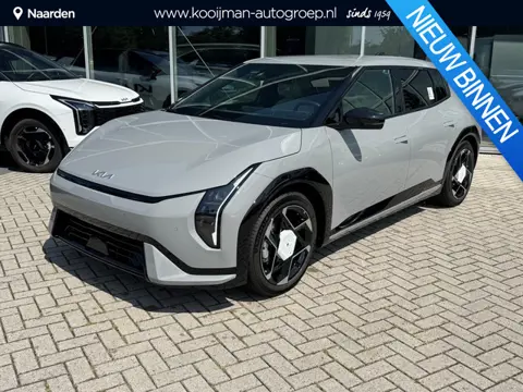 Kia EV4 GT-Line Business Edition 81.4 kWh | Direct Uit Voorraad Leverbaar | Elektrisch Verstelbare V