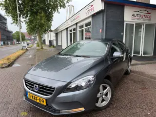 Volvo V40 1.6 T3 Summum AIRCO