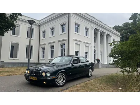Jaguar XJ 4.2 V8 SINDS 2010 1 EIGENAAR ! (bj 2007)