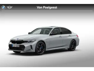 BMW 3 Serie Sedan 330e | M-Sport | Stuurwielverwarming | Travel Pack | Harman/Kardon | Schuif-/kante
