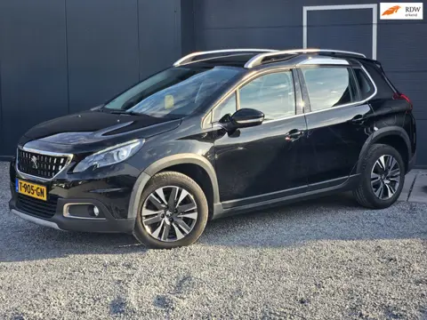 Peugeot 2008 1.2 PureTech Allure
