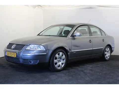 Volkswagen Passat 1.8 Turbo Comfortline (bj 2005)