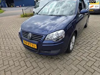 Volkswagen Polo 1.4-16V Turijn