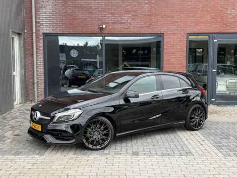 Mercedes-Benz A-klasse 200 AMG | Sport Stoelen | PDC | Navi | Clima | Cruise