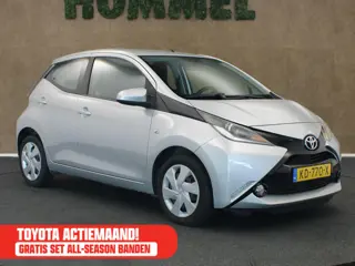 Toyota Aygo 1.0 VVT-i x-play - ORIGINEEL NEDERLANDSE AUTO - AIRCO - BLUETOOTH TELEFOONVOORBEREIDING 