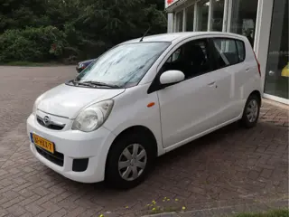 Daihatsu Cuore 1.0 Premium Kan direct mee! Airco! APK Juli 2027!