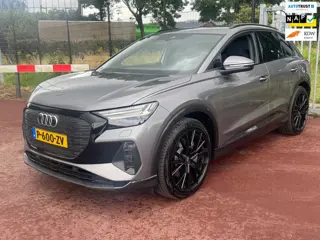 Audi Q4 e-tron 40 Launch edition Advanced Plus 77 kWh 21inch Trekhaak Matrix
