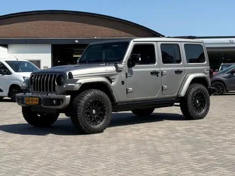 Jeep Wrangler BRUTE Richmond Sahara 4xe 380 | Hardtop/Soft top | Skyview