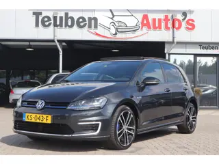 Volkswagen Golf 1.4 TSI GTE Connected Series | SOH 72% | Panoramadak | Adaptive Cruise | Stoelverwar