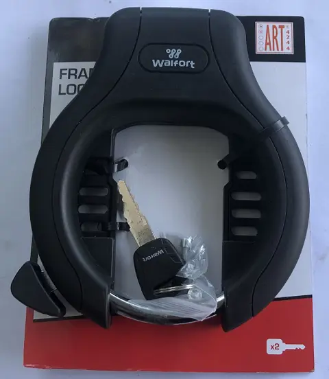 Ringslot veiligheidsklasse Art 2 met 2 sleutels.