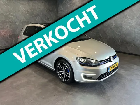 Volkswagen Golf 1.4 TSI GTE DSG PANORAMADAK LED XENON NAP