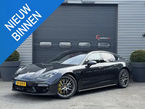 Porsche Panamera 4.0 Turbo S E-Hybrid Sport Chrono | Panoramadak | Keramische Remmen | 360* Camera |