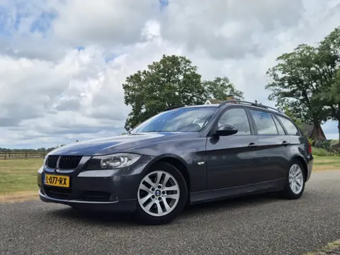 BMW 3 Serie Touring 320i Business Line (bj 2006)