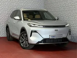GEELY Starray EM-i 1.5 MAX+ PHEV LONG RANGE BRUIN LEER 29,8 KWH | 136km WLTP | PANORAMADAK | MASSAGE