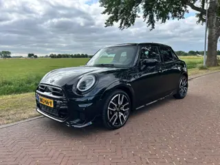 Mini 5-Deurs 2.0 Cooper S John Cooper Works XL ALS NIEUW!!!