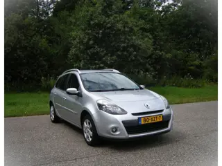 Renault Clio Estate 1.2 TCE Collection . Airco . LMV . Cruiscontrol . Trekhaak . enz
