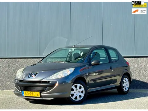 Peugeot 206 + 1.1 Accent Airco | Weinig KM NAP