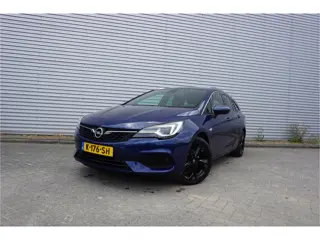 Opel Astra Sports Tourer 1.2 Elegance Airco / Navi / Cruise / Camera / Parkeers. / Trekhaak / Lm vel