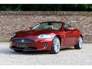 Jaguar XK 5.0 V8 Convertible "Radiance Red Metallic" "Radiance Red Metallic" - with Caramel Softgrai