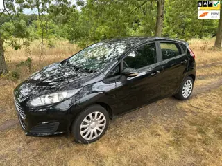 Ford Fiesta 1.0 Style APK 05-11-2026 Schade rechterzijde