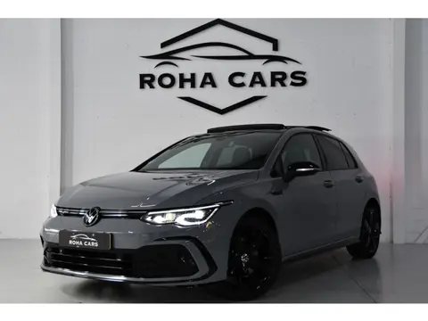 Volkswagen Golf 1.5 eTSI R-Line Pano, Sfeer, AppleCarplay