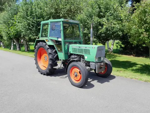 Fendt 104 LS Trekker Snelloper Cabine Servo (bj 1979)