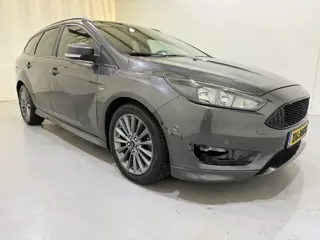 Ford Focus Wagon ST-Line 140 EcoBoost (bj 2018)
