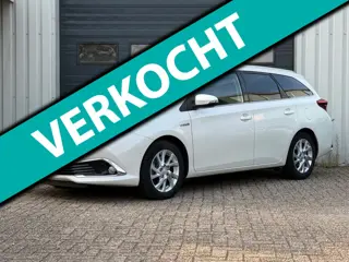 Toyota Auris Touring Sports 1.8 Hybrid Executive 2e EIG/LEER