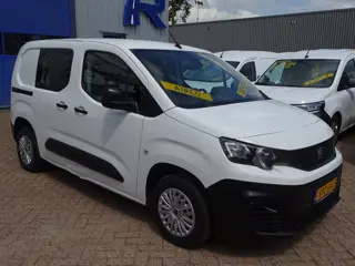 Peugeot Partner 1.2 PureTech Pro BENZINE AIRCO NAVI CRUISE CONTROL PDC SCHUIFDEUR