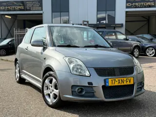Suzuki Swift 1.3 GLS Luxe uitvoering SPORT uitlaat