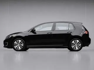 Volkswagen Golf 1.4 TSI GTE Highline Sport (APPLE CARPLAY,LED,CAMERA,STOELVERWARMING,CLIMATE,CRUISE,