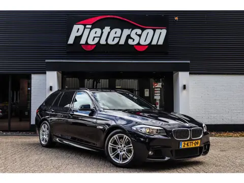 BMW 5-serie Touring 520i M-Pakket NAP ORIGINEEL NL TREKHAAK
