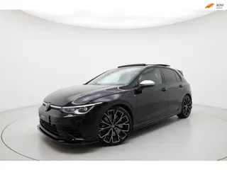 Volkswagen Golf 8 2.0 TSI R 4Motion PANO VIRTUAL IQ H&K CAM
