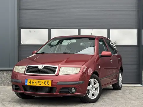 Škoda Fabia 1.4-16V Elegance Trekhaak - Airco - Nap