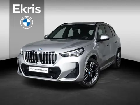 BMW X1 xDrive25e | M Sportpakket | Premium Pack | Stuurwielrand verwarmd | Comfort Access | Achterui
