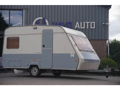 Beyerland 2038 CARAVAN INCL. LUIFELTENT, DISSELSLOT, KOELKAST