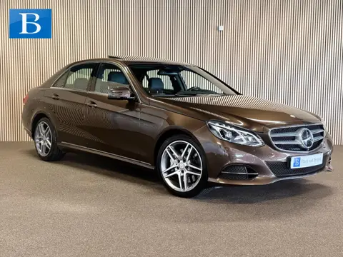 Mercedes-Benz E-Klasse 400 4 Matic Avantgarde-SCHUIFDAK-DISCTRONIC-SOUND-COMAND-360 CAMERA-TREKHAAK-